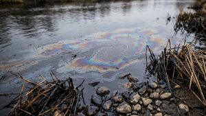 Strike on Ukraine hydro plant causes cross-border oil spill