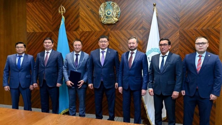 Kazakhstan plans 900 MW hydropower cascade on Irtysh River